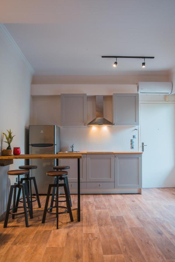 דירות אתונה Noho Boutique , Premium Living Lazeon 7 מראה חיצוני תמונה