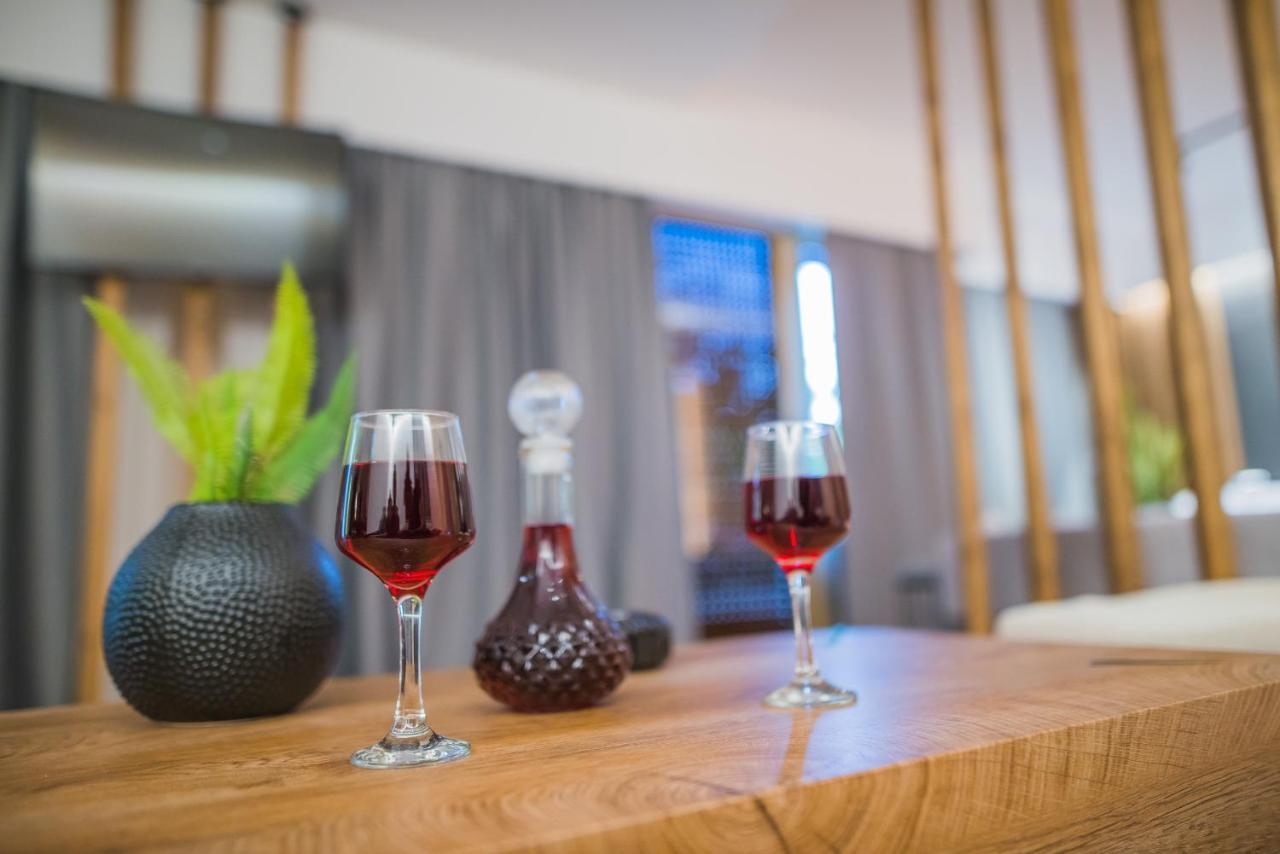 דירות אתונה Noho Boutique , Premium Living Lazeon 7 מראה חיצוני תמונה